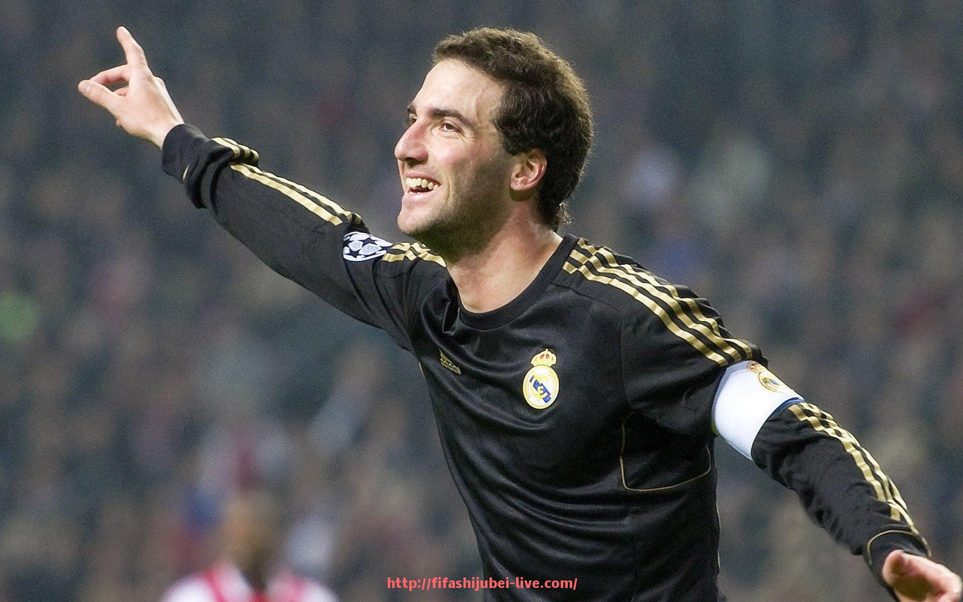 世俱杯直播-2019年武汉足球队在中超联赛的赛程与场地分析